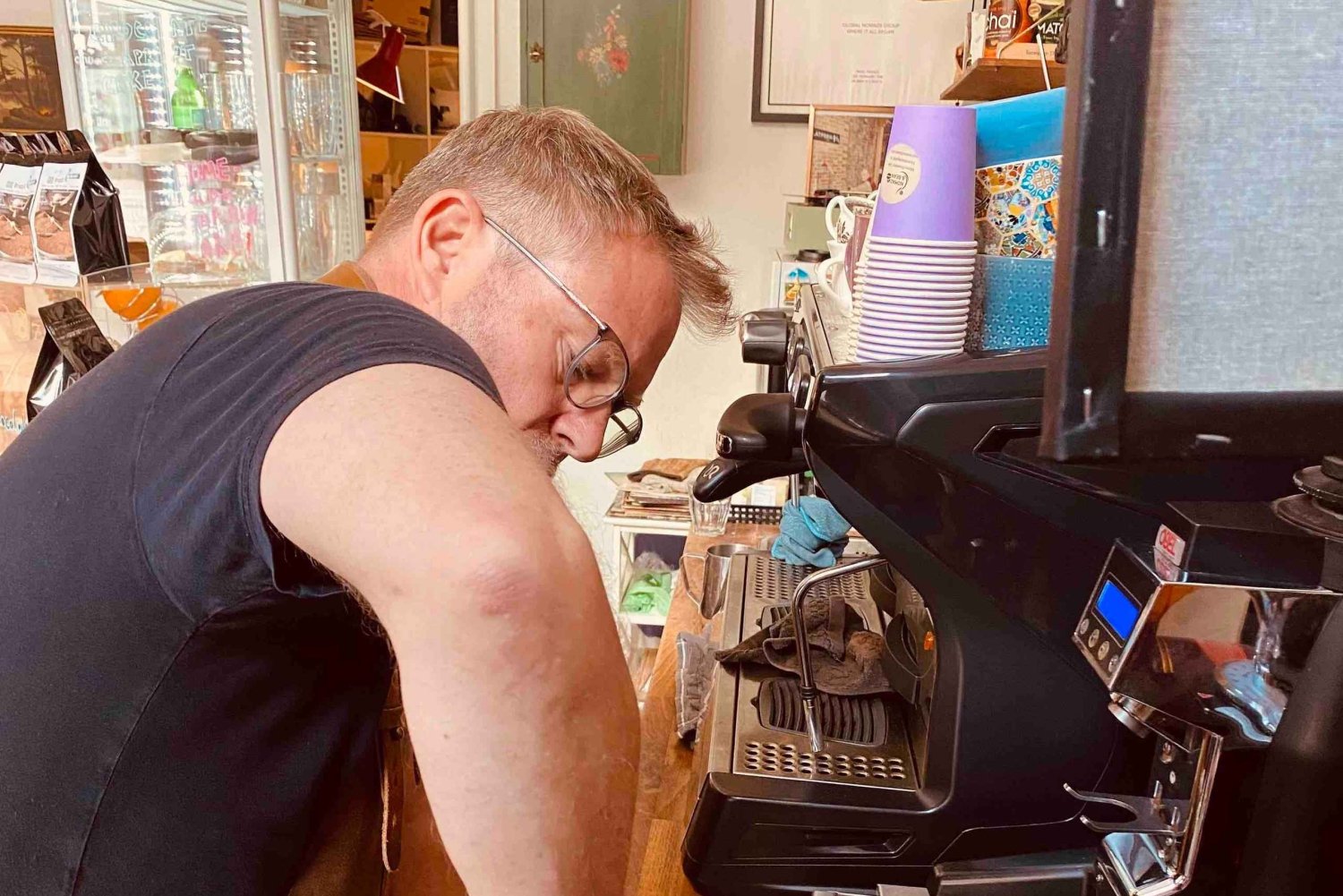 Nomad & Bean Cafe: Espresso-Making Class with Breakfast