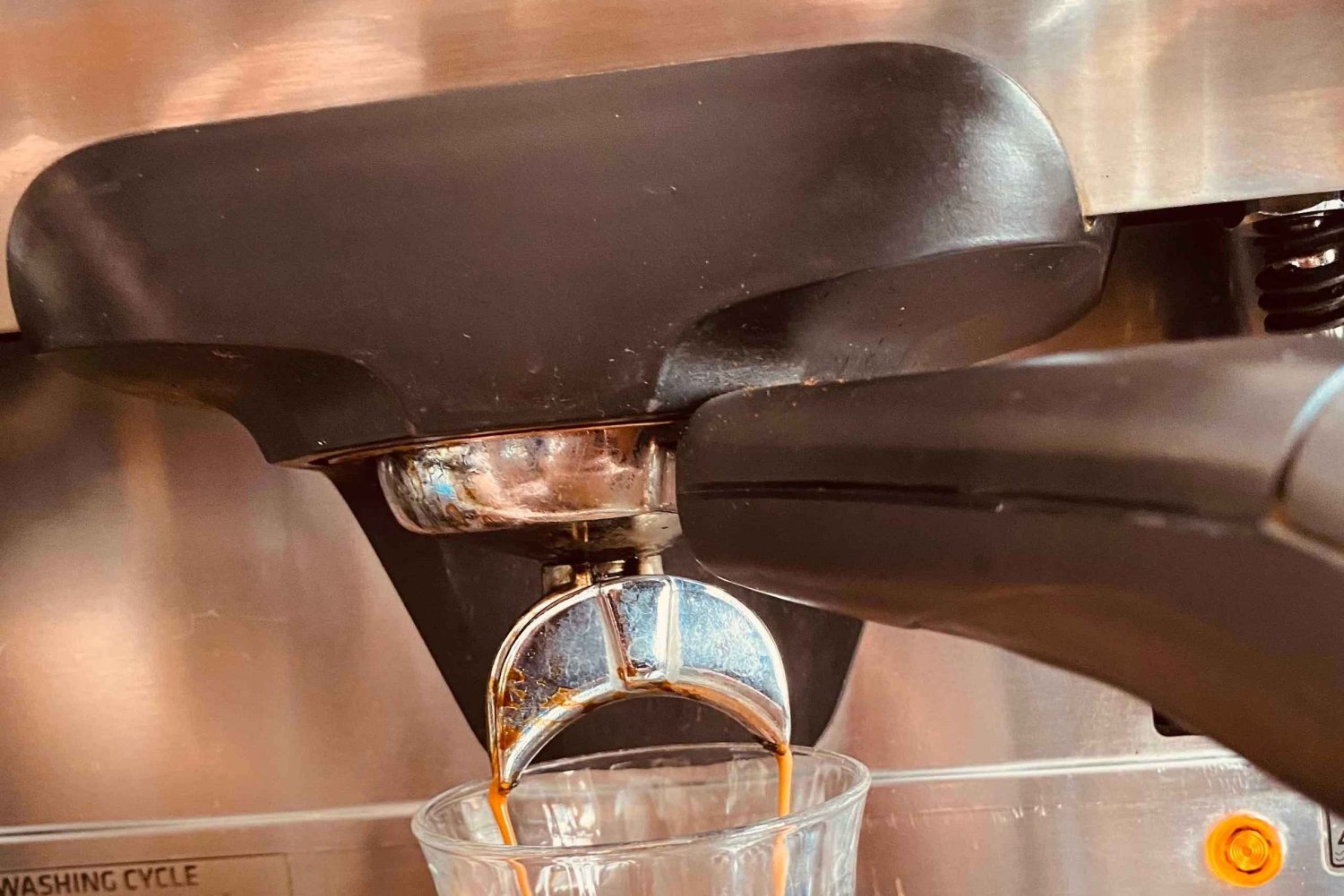 Nomad & Bean Cafe: Espresso-Making Class with Breakfast