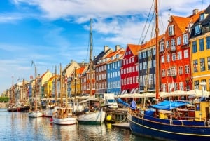 Dansk vinprovningstur med guide i Köpenhamn Nyhavn