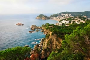 Explore Costa Brava & Tossa de Mar: Trails, snorkel & meal