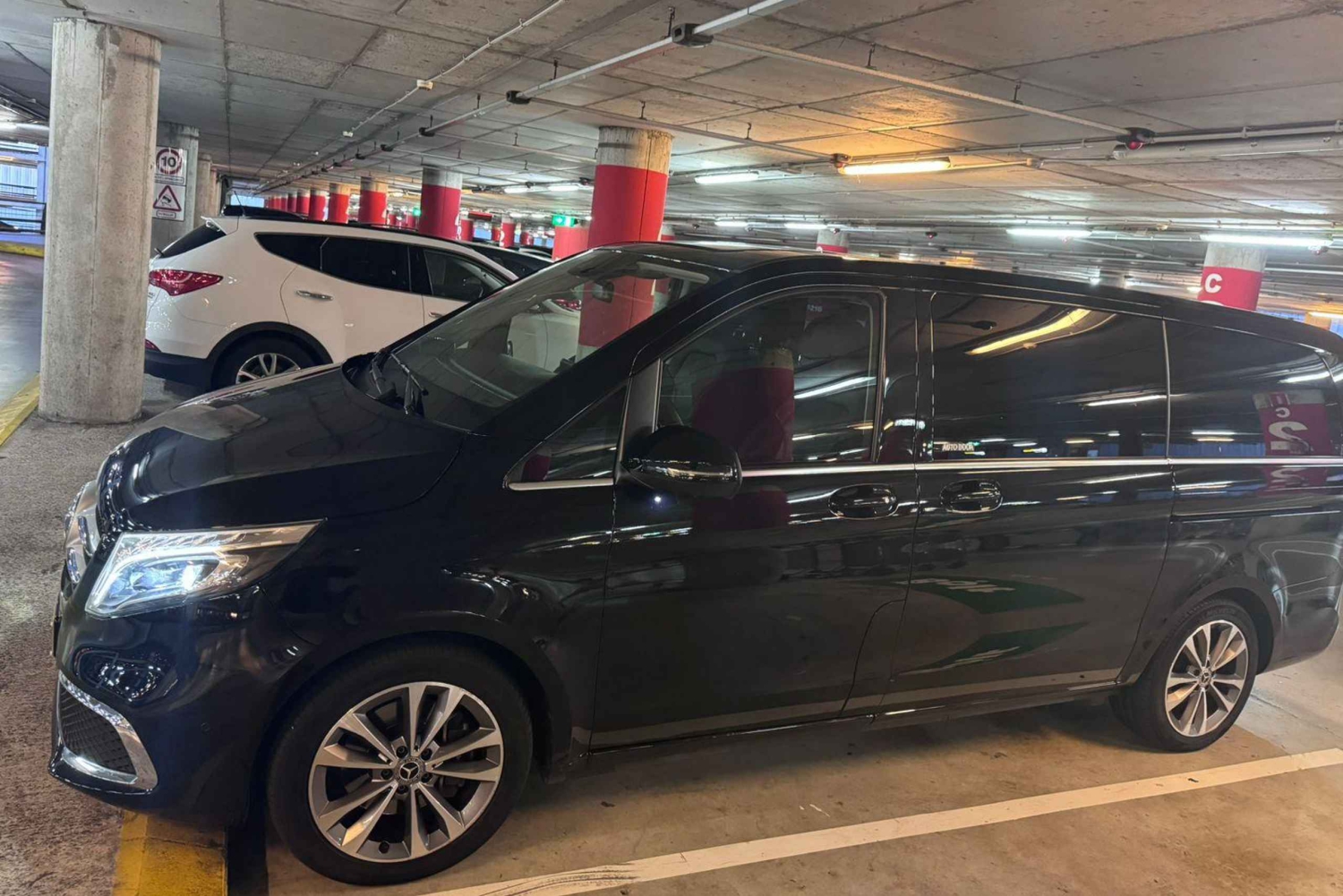 バルセロナ：ジローナのプライベート市内ツアーをご案内します