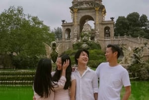 Barcelona - Private Family Photoshoot at Sagrada Familia