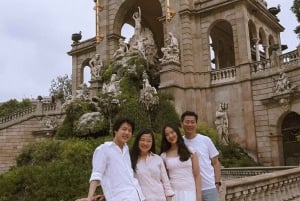 Barcelona - Private Family Photoshoot at Sagrada Familia
