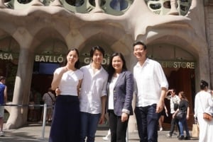 Barcelona - Private Family Photoshoot at Sagrada Familia