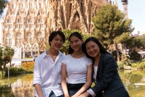Barcelona - Private Family Photoshoot at Sagrada Familia
