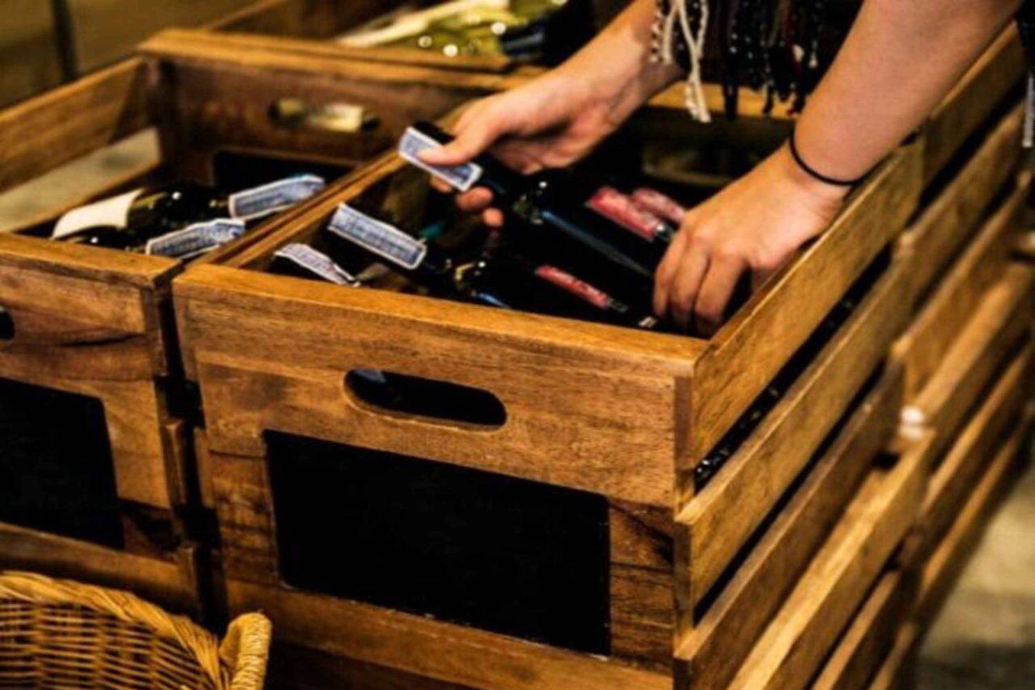 Barcelona: Tour Private Dalí, Cadaqués & Wines