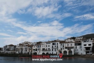 Barcelona: Private Tour Medieval Villages & Cadaqués