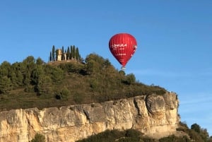 Barcelona: Tur i varmluftsballong i Pyreneeneene