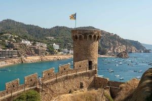 From Barcelona: Tossa de Mar Day Trip with Small Group