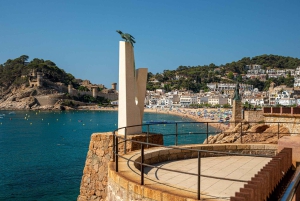 From Barcelona: Tossa de Mar Day Trip with Small Group