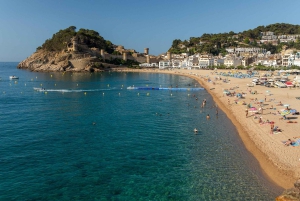 From Barcelona: Tossa de Mar Day Trip with Small Group
