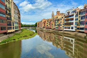 マドリードから：セゴビアを探索し、家族経営のワイナリーで乾杯しましょう