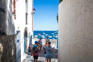 Cadaqués: Walking Tour and Boat Tour to Cap de Creus