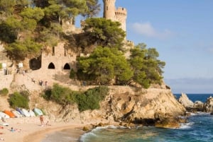 Costa Brava: Boat Ride and Tossa Visit with Hotel Pickup