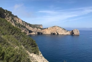 Descoberta da Costa Brava: Caminhada e natação a partir de Barcelona