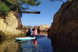 Costa Brava: Stand-Up Paddleboarding Lesson and Tour