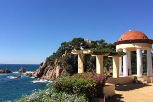 From Barcelona: Costa Brava Day Tour with Lunch