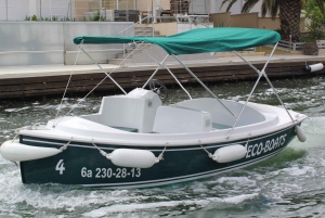 Empuriabrava: Electric Boat Rental