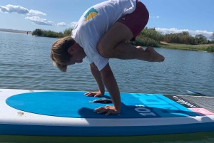 Эмпуриабрава: занятия SUP-йогой