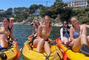 Au départ de Barcelone : excursion en kayak et plongée avec tuba sur la Costa Brava avec pique-nique