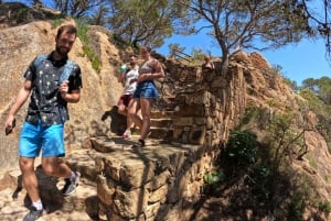 Tour Costa Brava: kustpaden, snorkelen, klifduiken & maaltijd