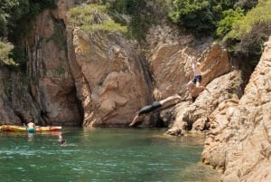 Tour Costa Brava: kustpaden, snorkelen, klifduiken & maaltijd