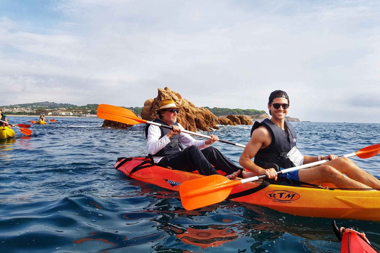 Depuis Barcelone : Randonnée et kayak sur la Costa Brava