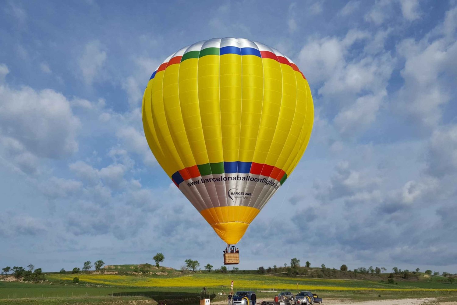 De Barcelona: Bilhete de voo em balão de ar quente de meio dia