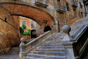 From Barcelona: Private Medieval Girona Half-Day Tour