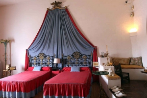 From Barcelona: Salvador Dalí Museum & Cadaques Private Trip