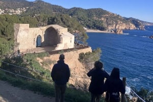 From Barcelona: Tossa de Mar Half-Day Tour