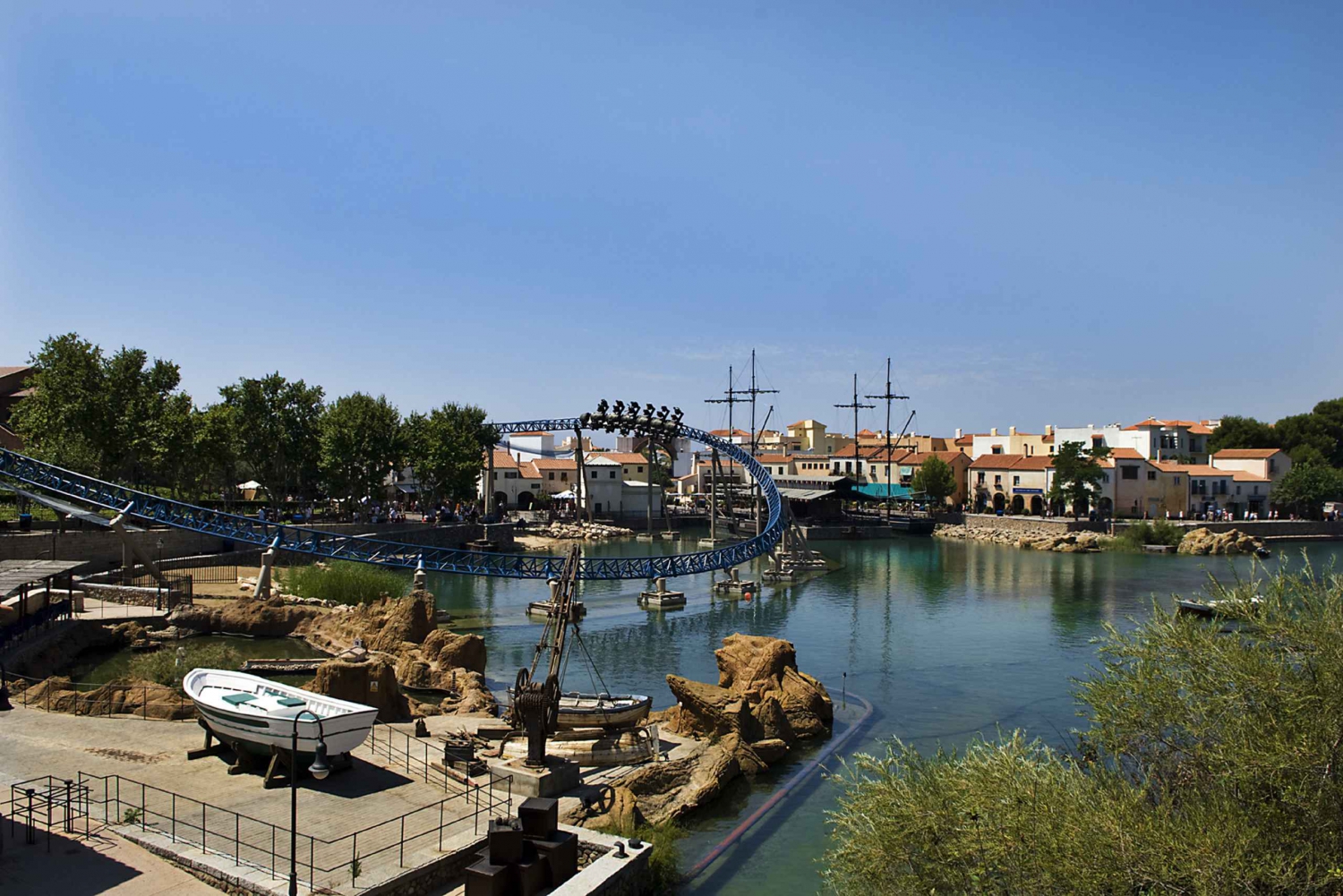 From LLoret de Mar: Full-Day Trip to PortAventura Theme Park