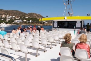 Från Roses: Båttur på den katalanska kusten i Cadaqués