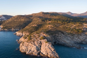 Depuis Roses : Tour en bateau de la côte catalane de Cadaqués