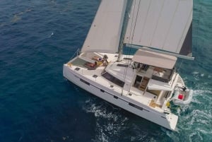 Vanuit Roses: Middag catamarantocht - Cap de Creus