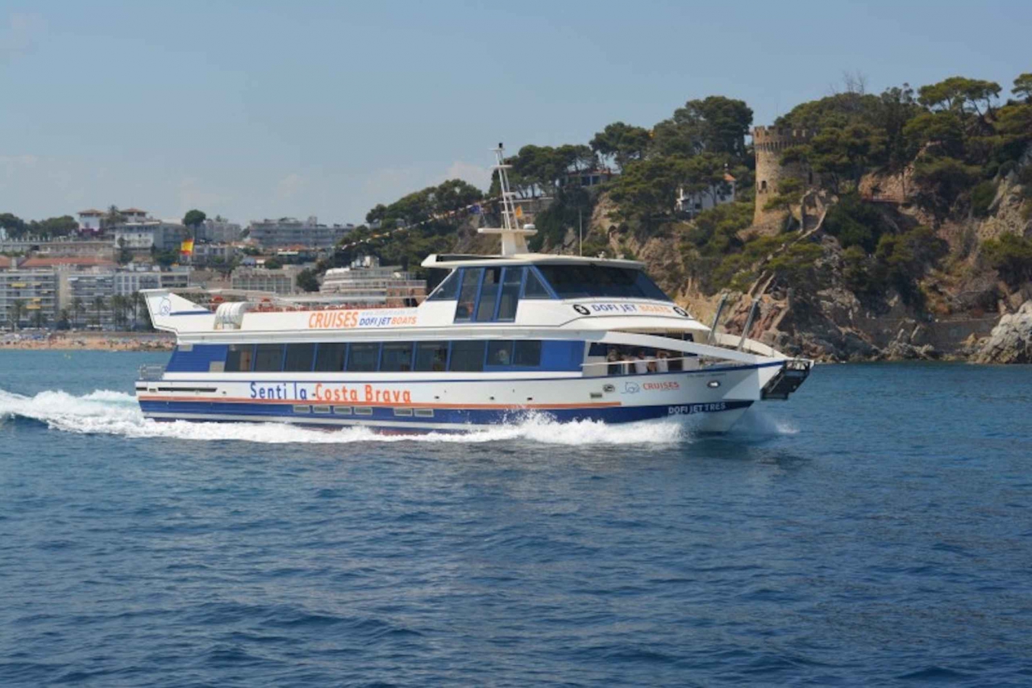 From Tossa de Mar: Roundtrip Ferry to Lloret de Mar