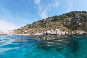 Guided Boat Tour to Medes Islands & Roca Foradada with Swim