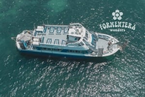 Ibiza: Formentera Cruise with Paella, OpenBar & Water Sports
