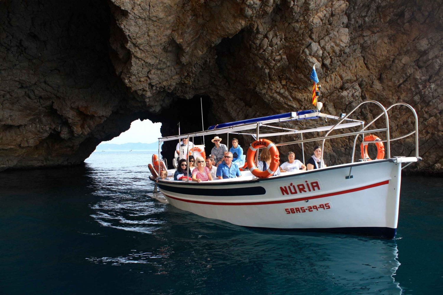 L'Estartit: Bootsfahrt zu den Medes-Inseln und den NP-Höhlen