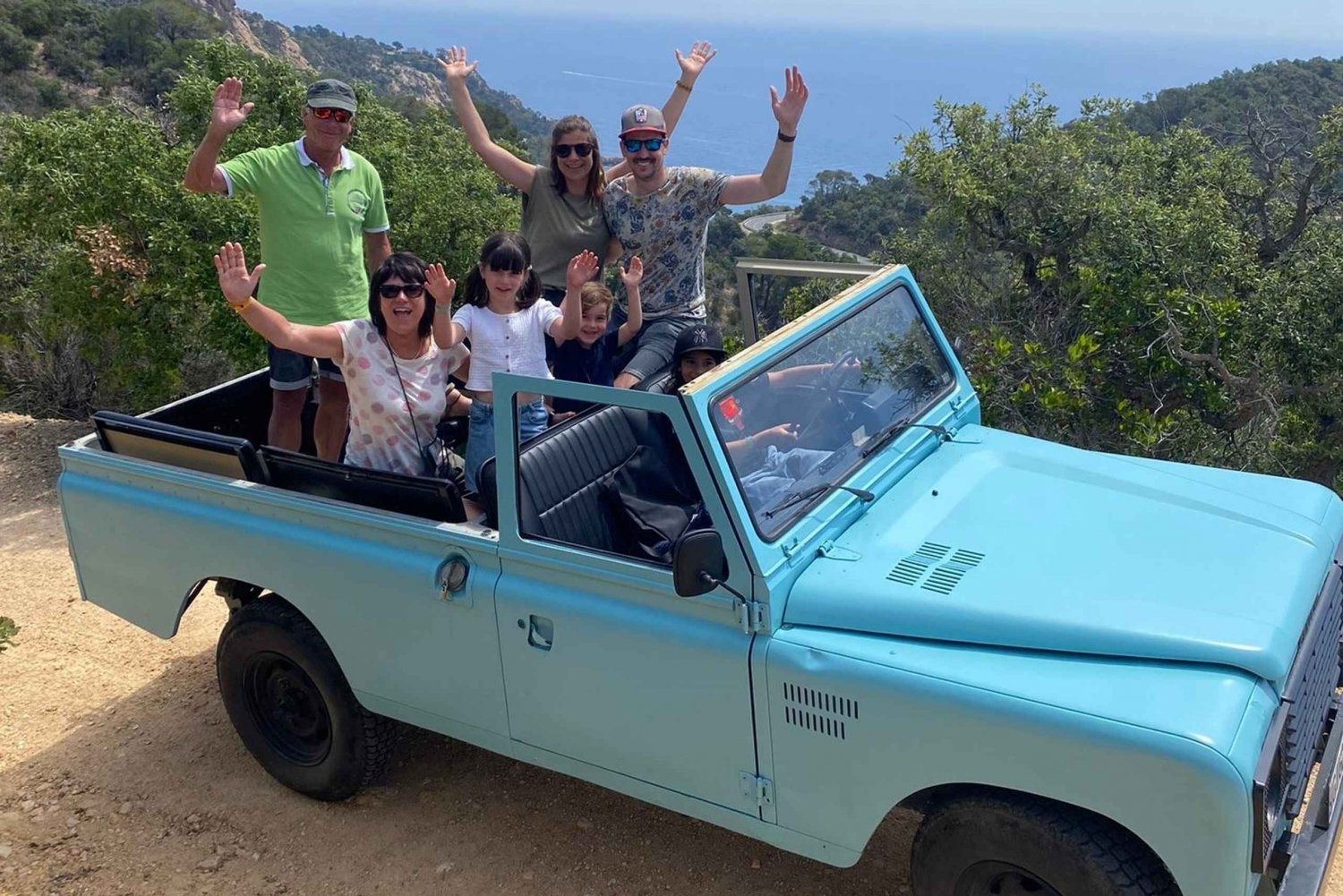 Lloret de Mar: Guidad sightseeing tur i ett 4x4 fordon