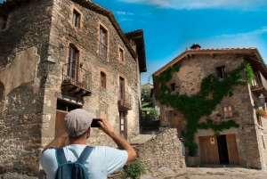 Private Tagestour: Mittelalterliche Dörfer in Katalonien mit Mittagessen