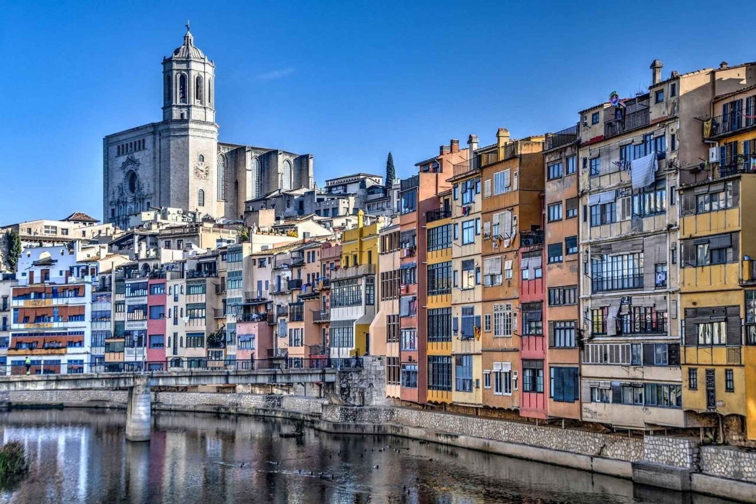 Privat tur til Girona, Dali og Costa Brava med audioguide