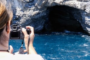 Ab Roses: Katamaranfahrt an der Costa Brava mit Unterwasserblick