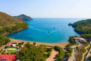 Roses: Costa Brava Catamaran Trip with Underwater Views