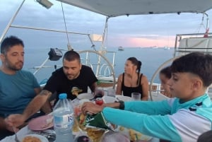 Een dagje zeilen met barbecue aan de Costa Brava