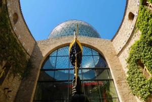 Museo Salvador Dalí, Casa y Cadaqués Tour semiprivado