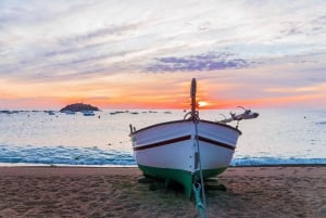 Vandring Costa Bravas vikar, stränder och berömda fiskeby