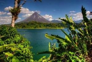 10 Tage Costa Rica Vulkane, Wasserfälle, Strände und mehr
