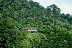 Vanuit Monteverde: 2-daagse wandeling in Fortuna met hoteltransfer