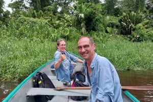 3-hour experience through the channels of the National Park.